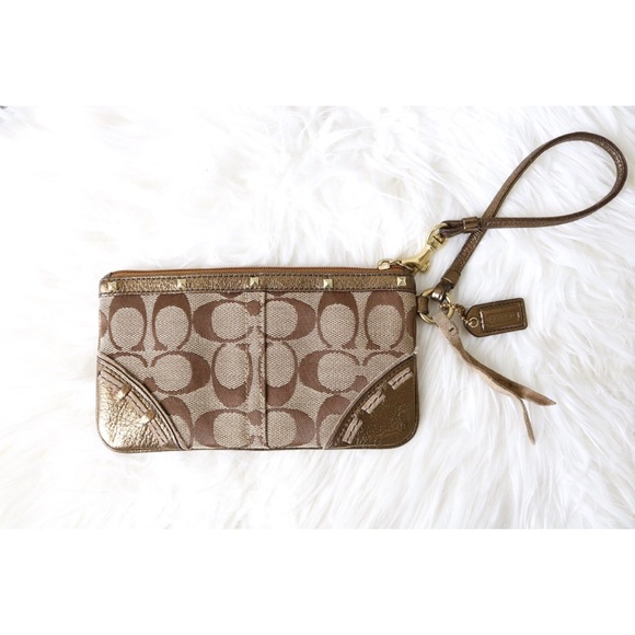 Authentic Classic Coach Canvas Wristlet - Picture 3 of 6